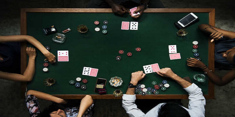 Giới thiệu sơ lược về game bài poker 28Bet